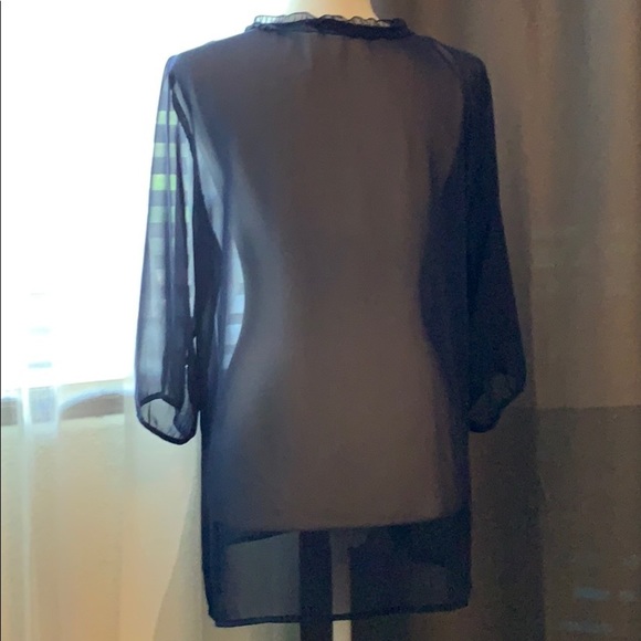 🦋 Sheer, Ruffle Navy Button Down Blouse - Picture 6 of 10